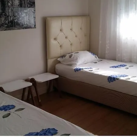 Reisdere * Çeşme